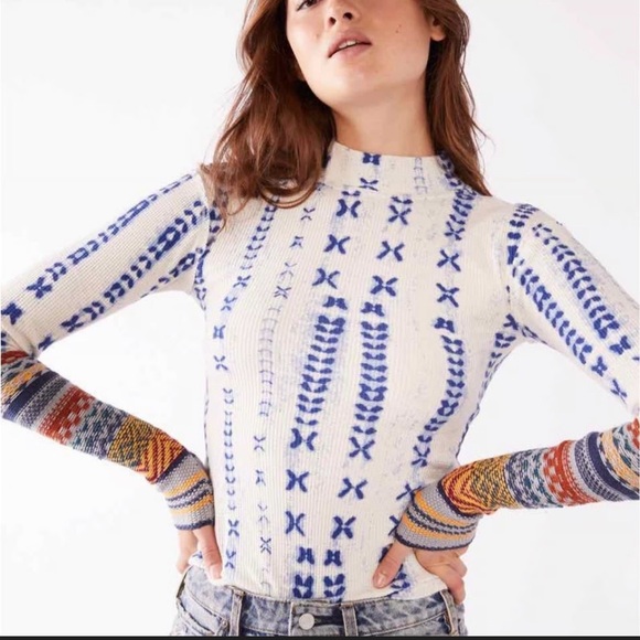 Free People Tops - Free people Wonderful Swit top’s  thermal knit vintage- inspired print.